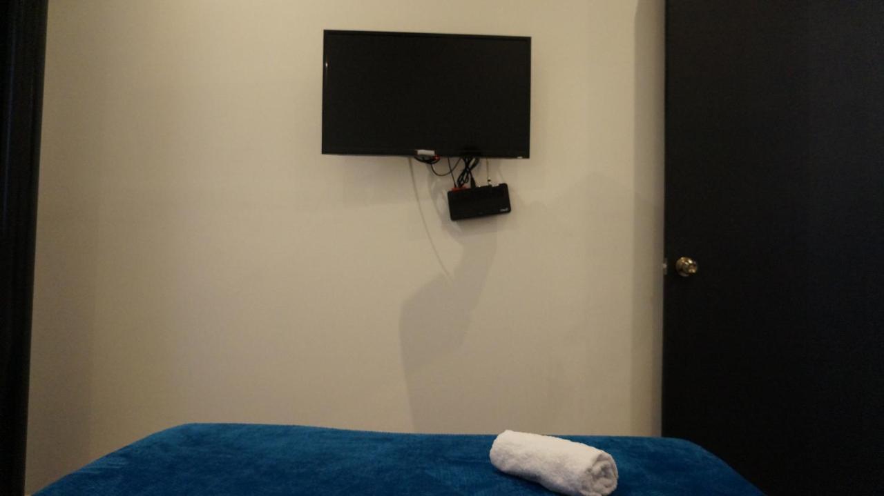 Nativo Hostel Медельин Экстерьер фото