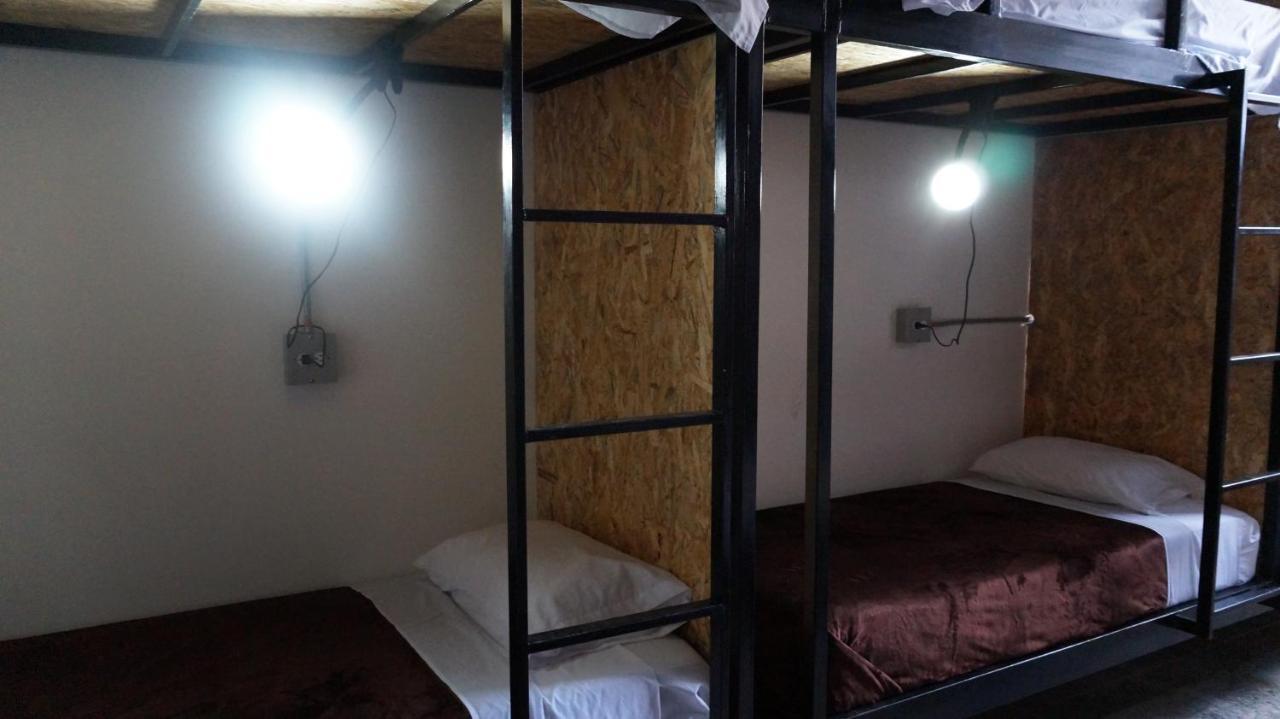Nativo Hostel Медельин Экстерьер фото