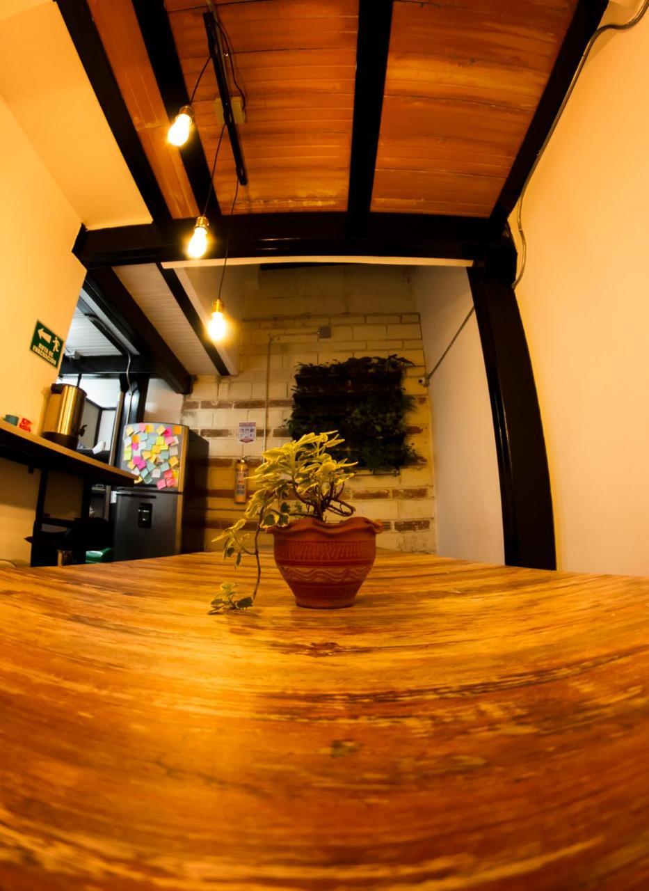 Nativo Hostel Медельин Экстерьер фото