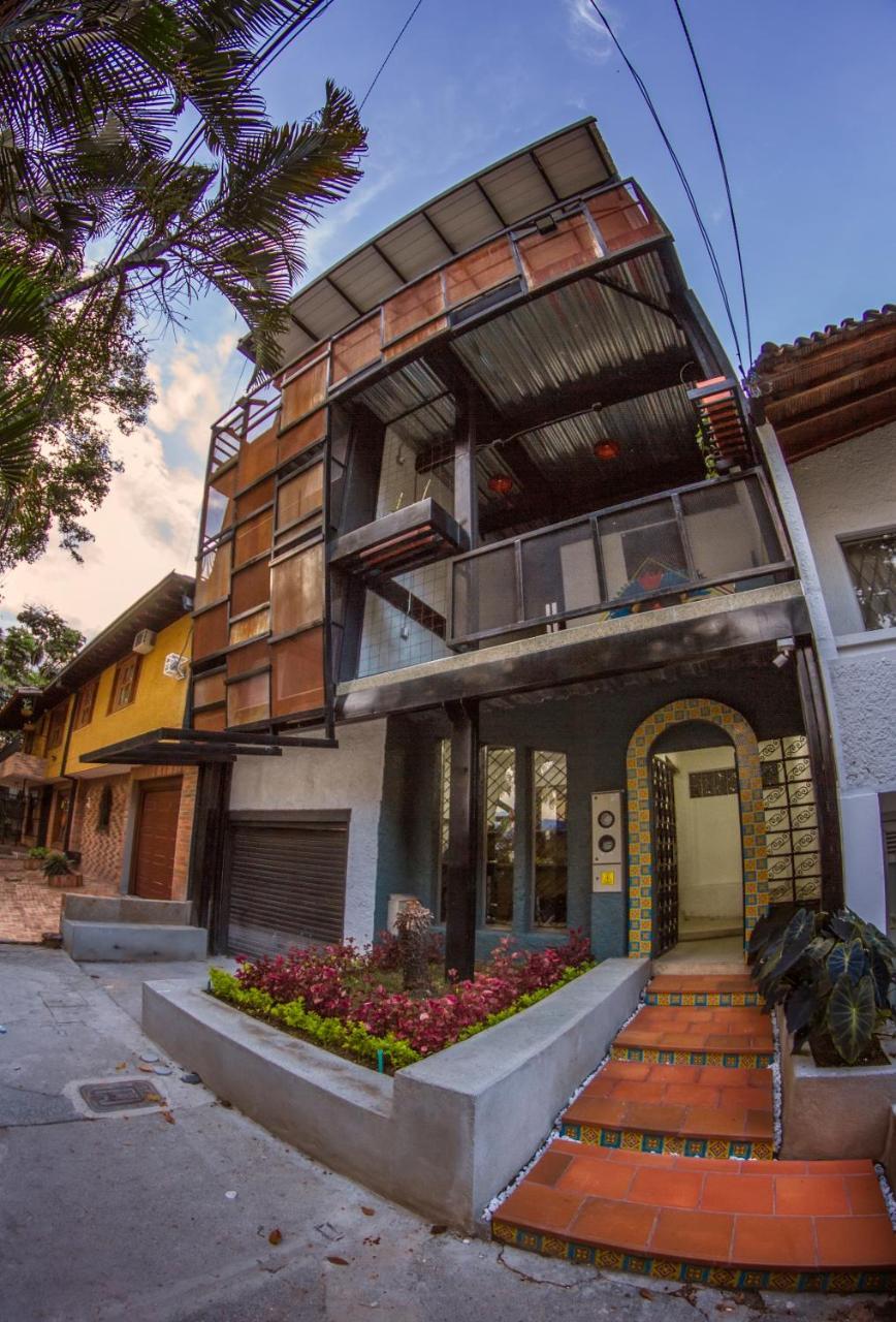 Nativo Hostel Медельин Экстерьер фото