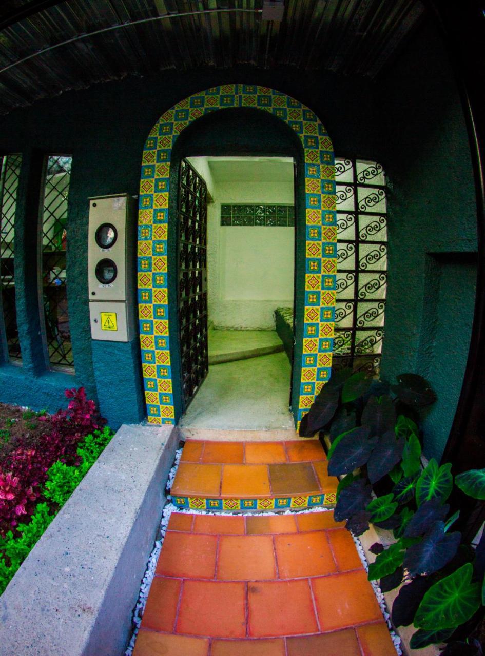Nativo Hostel Медельин Экстерьер фото